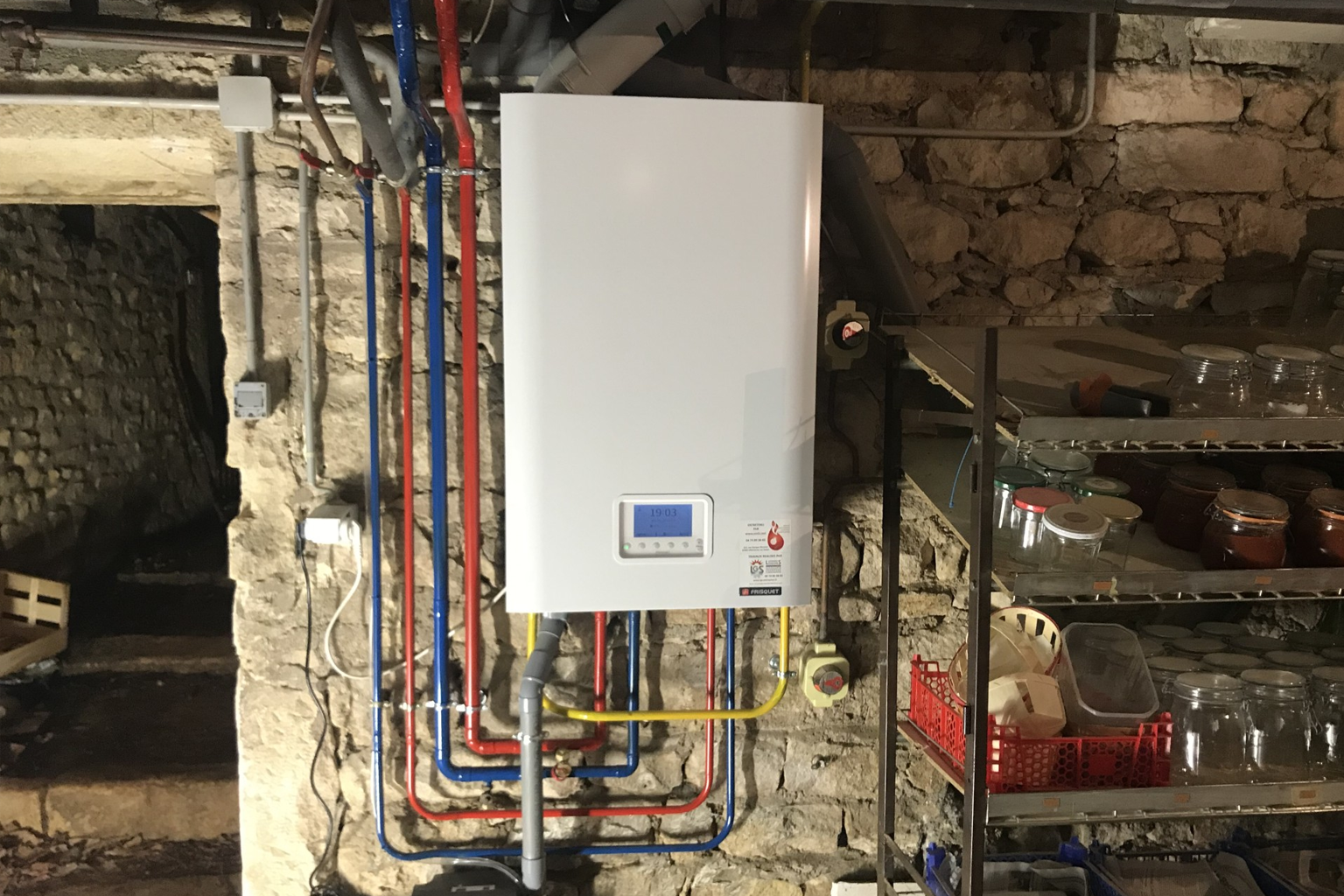 Remplacement & condensation — Frisquet Dépannage Urgence